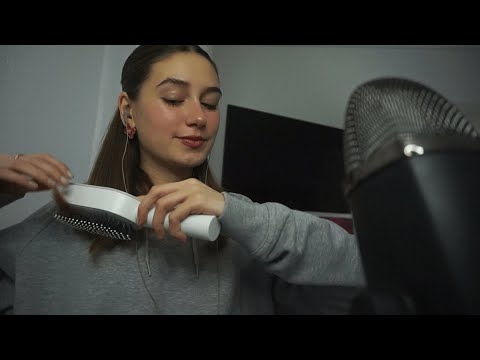 ASMR 10 Triggers in 10 min