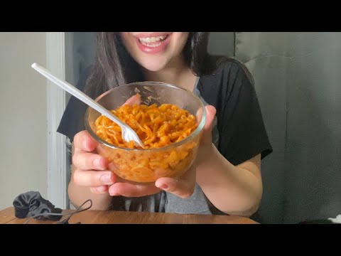 TRYING THE CHEESE FLAVORED SAMYANG FIRE NOODLES (YELLOW PACKAGE) *BITES ONLY*RELAXING*