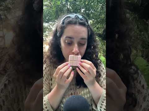 🌙 ASMR FRANÇAIS : CRASH TEST CHOCOLAT AUX CHEVEUX ??🍫😱  #asmr #crashtest #shorts #short