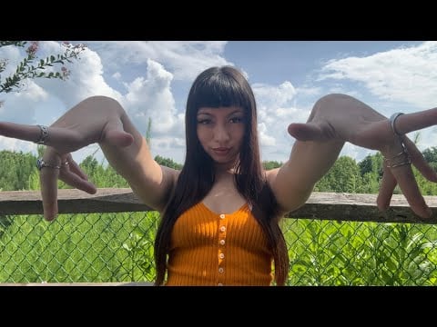 Visual ASMR | Plucking & Scratching 