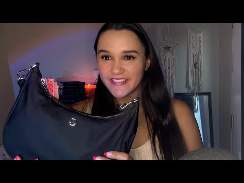 ASMR What’s In My Bag 👜