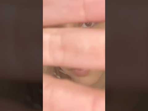 Face Eating ASMR 💛 #asmr #relax #asmrshorts #tingles #visualtingle #asmrsounds