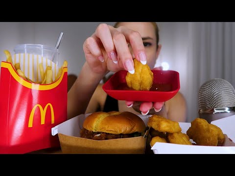 ASMR MUKBANG - MC DONALD'S (CHICKEN DELUXE, NUGGETS, BATATA FRITA..)