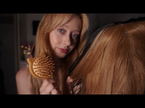 ASMR - ESCOVANDO SEU CABELO PARA VOCÊ DORMIR PROFUNDAMENTE 😴