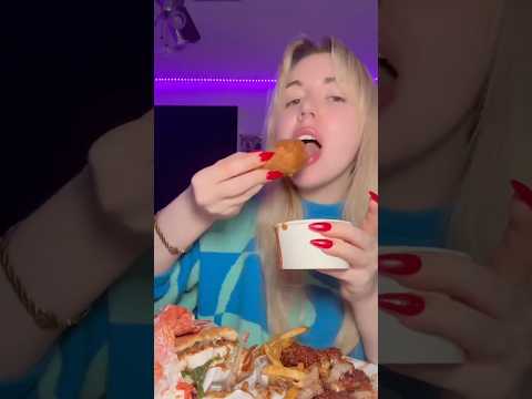 POPEYES MUKBANG 🍗🍟🍔 #mukbang #eatingsounds #food #popeyes #chicken #asmr #eatwithme #eatingshow