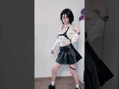 Funny dance with Lady #dmc #devilmaycry #lonely #ladydmc #cosplay #cosplayer #cosplaygirl