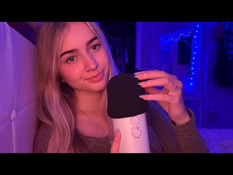 ASMR Mouth Sounds and Repetitive Visuals, Wet and Dry, Fast and Slow