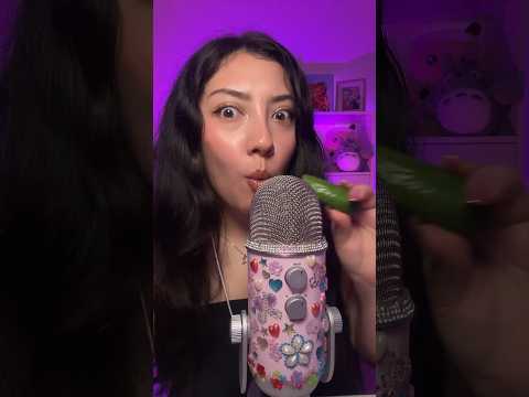 Crunchy EATING ASMR #asmrtingles #asmr #asmrjade #asmrshorts #eatingasmr #satisfying #crunchy