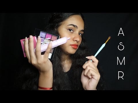 ASMR AMIGA PSICOPATA TE MAQUIANDO PARA O    HALLOWEEN 🎃