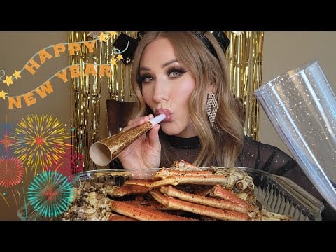 ASMR 🥂 *New Year's Eve* MUKBANG! Crab Legs!! 🦀🧈 (mouth sounds, cracking, eating sounds)