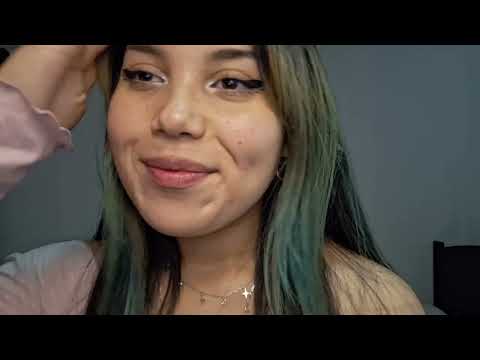 ASMR toco tu carita (casero, inaudible, mouth sounds, visual)