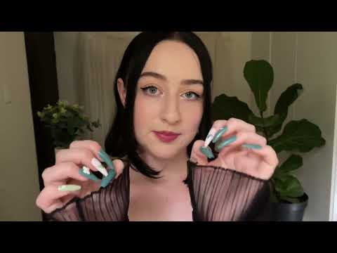 *one minute asmr* glossy nails fast tapping & scratching (no talking)