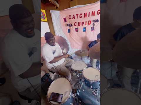 & never give a mouse a cookie 🍪🎤 #drummerofyoutube #bandrehearsal #garageband #rockbands