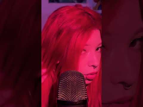 hairsounds and mouthsounds ASMR SHORT video! #tingles