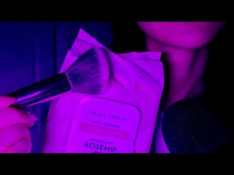 [ASMR - Whisper] Brushing random objects 📚 🧴