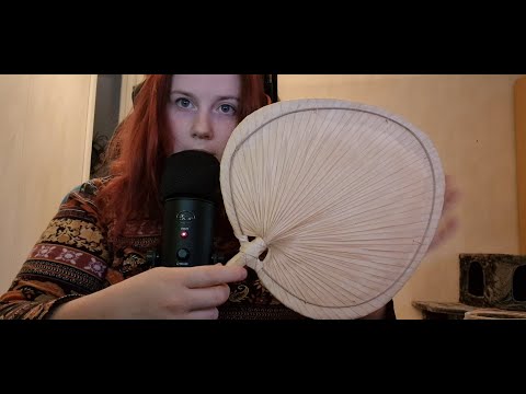 ASMR på Svenska - del 2, gör trigger sounds med olika saker, upprepar ord
