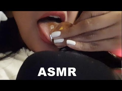 ASMR LAMIENDO DULCE DE LECHE 😛| ASMR EN ESPAÑOL | ASMR LAMBIENDO DULCE DE LECHE | ASMR RELAJANTE