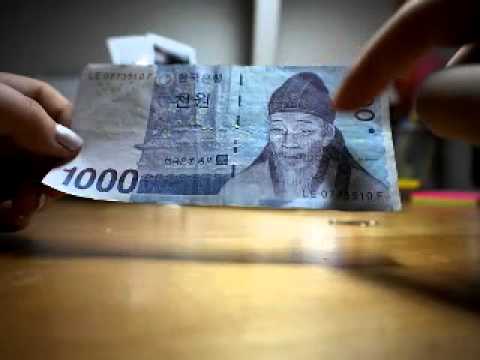 ASMR Sounds: Crinkling sweets, tapping, scratching, drawing, and showing Korean money
