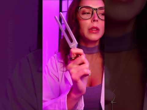 Be still for this quick #ASMR doctor came 👩‍⚕️
