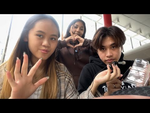 ASMR in school with friends ( public asmr )