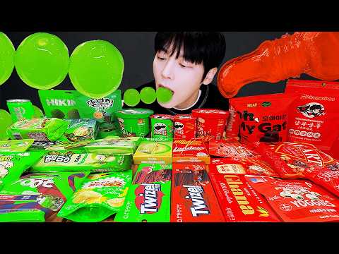 ASMR MUKBANG | 편의점 빨간색 초록색 디저트 먹방 라면 아이스크림 초콜릿 & BLUE DESSERT HONEY JELLY CANDY