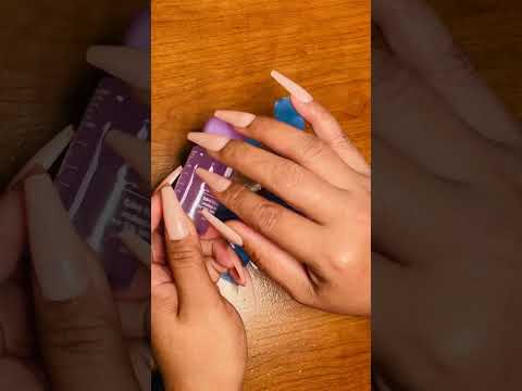 Earphone Make UP Triggers ~ ASMR ~  Make UP Tapping with Extra Long Nails Clinique brand 🤫