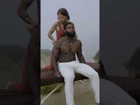 massage for men on the beach