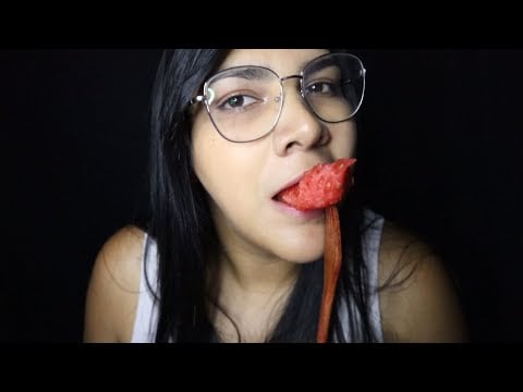 ASMR comiendo sandia / patilla