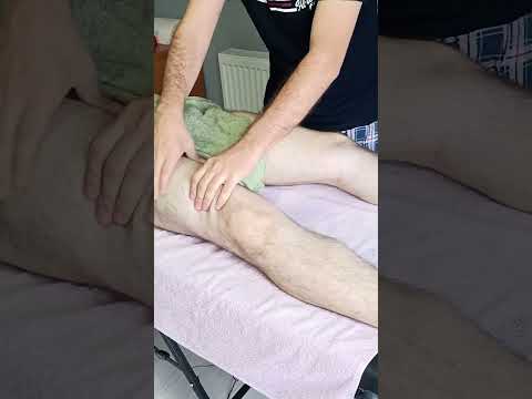 POST-SPORTS MASSAGE THAT RELAXES THE QUADRICEPS INCREDIBLY  #satisfying #relaxing #asmr #shorts