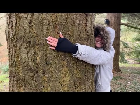 asmr explorando un parque natural