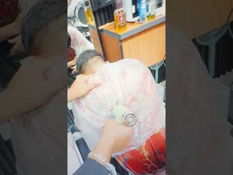 This Exotic Indian back Massage Will Blow Your Mind 🤯💆🏻‍♂️ #Shorts #asmr #backmassage #barber