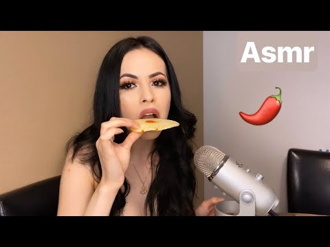 Asmr pickle & pineapple eating 🍍🥵🌶