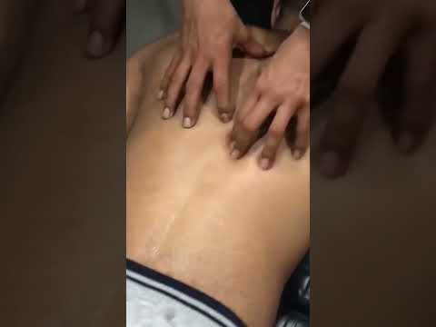 Deep Back Massage #massage #asmr #backmassage #bestintown #soothingsounds #lahoribarber #streesfree