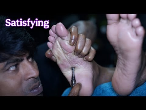 Deep Pressure Oily Foot Massage by Indian Barber For Instant Stress Relief & Sleep