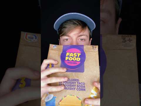 Fast food friends #asmr #asmrshorts #shorts #raeasmr #fastfoodfriends #squishies #squishy