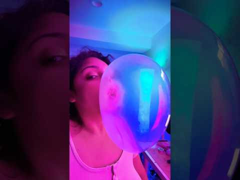 BUBBLE GUM ASMR | blowing a huge bubble gum popping sounds #bubblebum #bubble