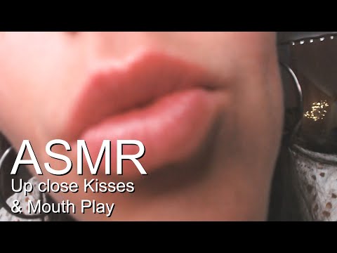 Kiss me Before we get caught!! *lens kissing and licking* 💋