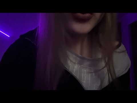 ASMR plugging / chewing sounds 👄