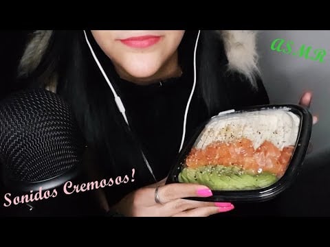 ASMR Comiendo Sushi Salad 🥢 | Contándote cosas Tristes | ASMR en Español