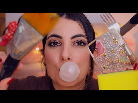 ASMR: TE MAQUIANDO COM FERRAMENTAS ERRADAS - Sweet Carol