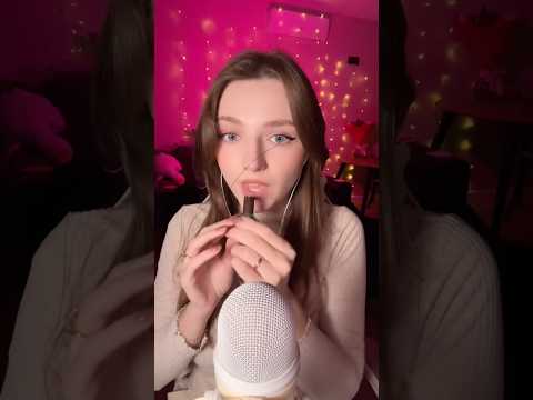 What is it? #asmr #asmrsounds #asmrrelax #asmrtingles #asmrwhispers #asmrsleep #relax #tingles