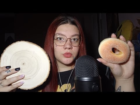 SLOW TAPPING and GENTLE WHISPERS 😴💜 | ASMR ITA