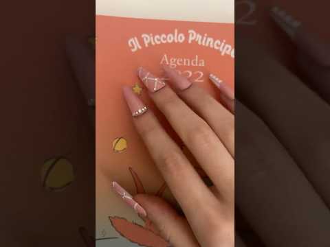 Random ASMR 😴 #shorts #asmr #tapping #relax #ilpiccoloprincipe