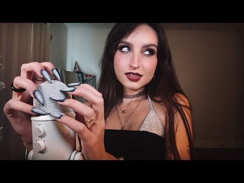 ASMR but I’m veryyyy TIPSY…(Mic Scratching, Mouth Sounds ASMR) 