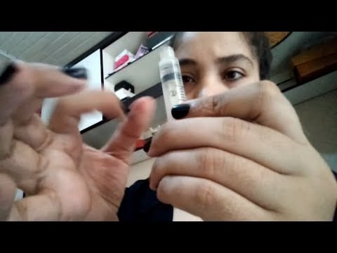 ASMR EXAME MÉDICO - TESTE ALÉRGICO EM VOCÊ 🧪💙 ROLEPLAY
