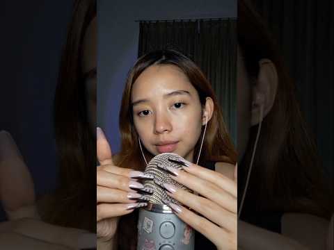 What do you guys think of my new nails?