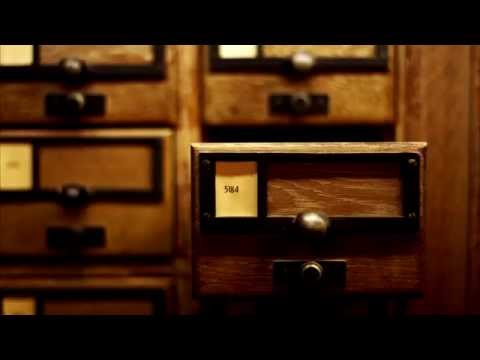 (3D binaural sound) Asmr rummaging through a drawer