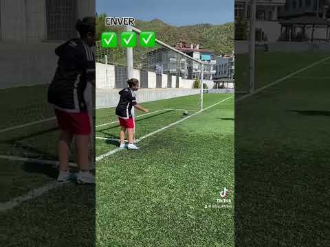 AYAK İÇİ GOL ATMA CHALLANGE ✌️😋 #futbol #viral #gol #challange #kaleciantrenmanı #tiktokvideo