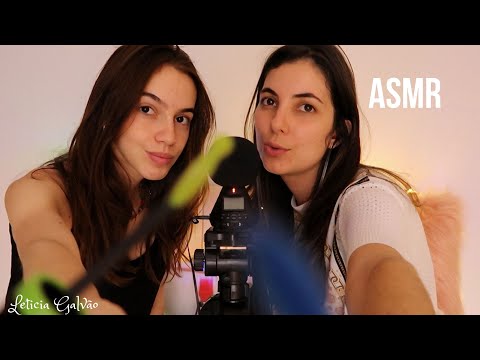 ASMR COM SWEET CAROL - MOUTH SOUNDS E MICROFONE BRUSHING