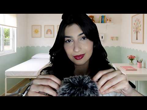 ASMR Enfermeira da escola tira seus piolhos 🦠